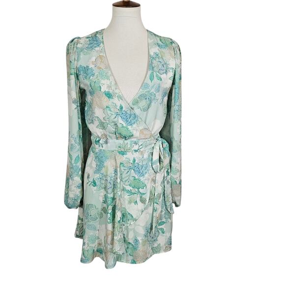 RESA Willow Dress in Blue Floral - Picture 2 of 7